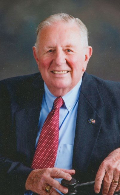 Obituary of Robert B. Helmlinger Jr.