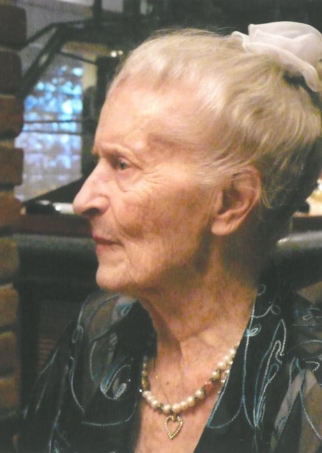 Obituary of Jeanne J. Carlson