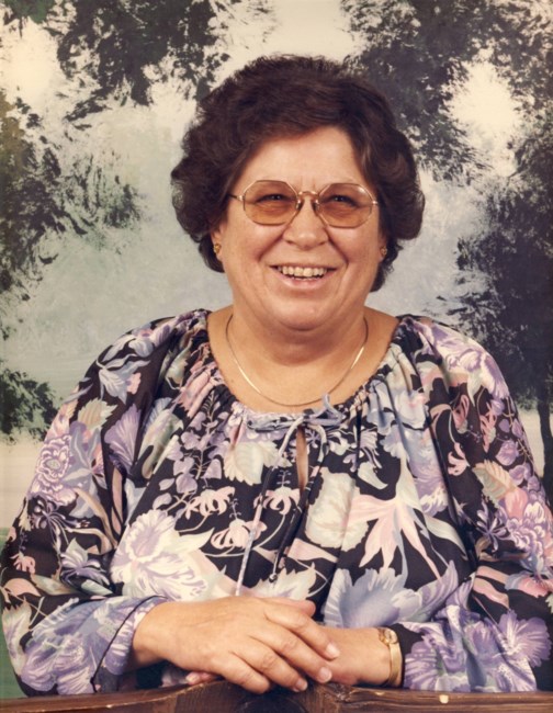 Avis de décès de Minnie D. Lloyd