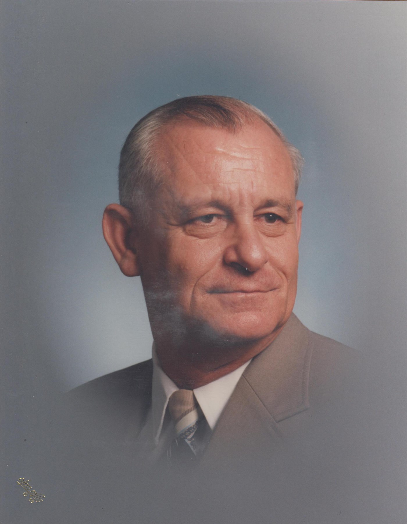 Obituary of Earl David Nichols