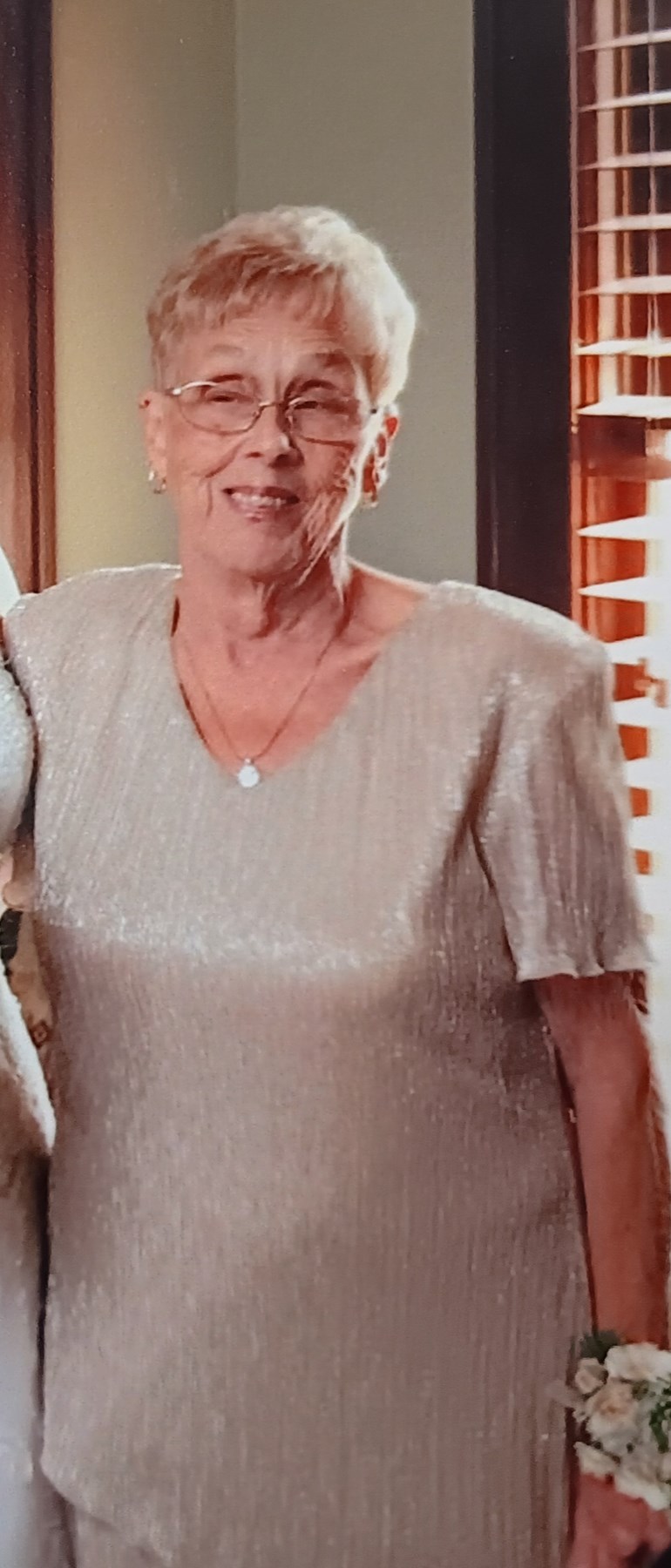 Obituary of Fannie Patricia Deakin