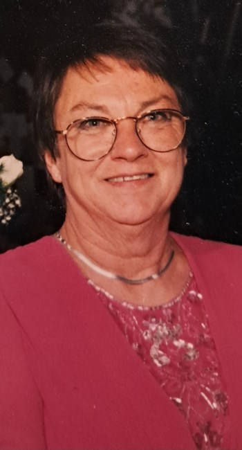 Obituary of Ursula W. Molders