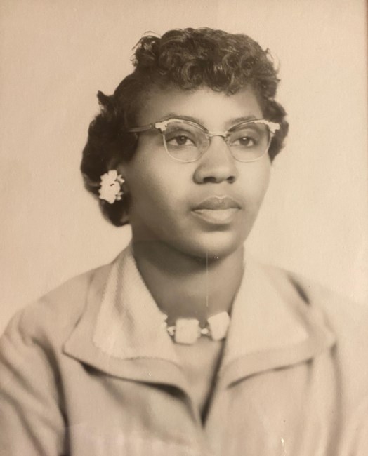 Obituary of Pauline Alexander