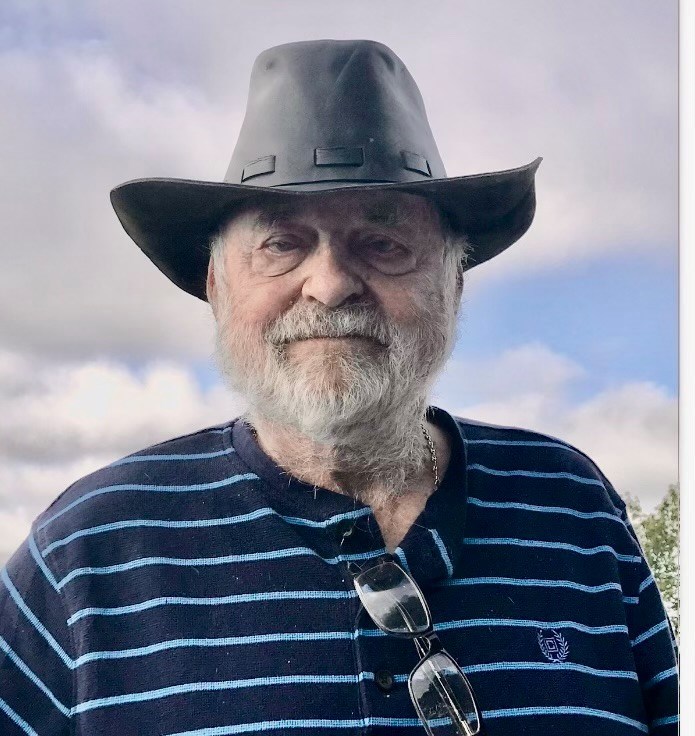 Obituary of Millard Reed Everhart