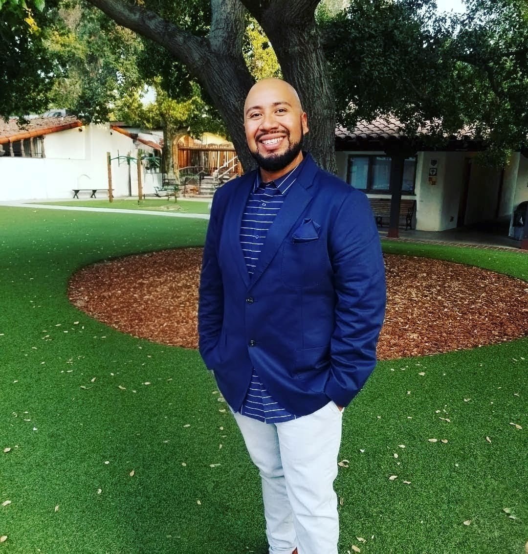 Obituary of Robert Linares Ceja