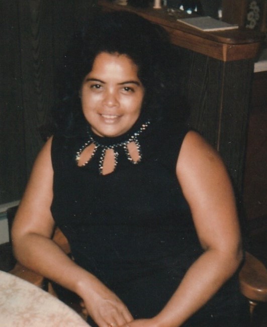 Obituary of Rhoda Mae Fernandez