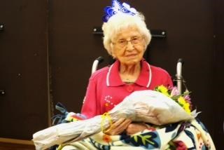 Obituary of Jean Russell Hale Mickens