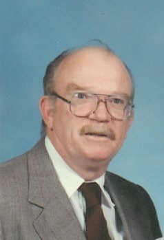 Obituary of Mr. Willard E Simons