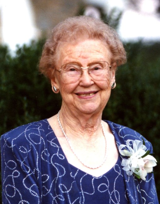 Obituary of Maureen Evelyn Loots