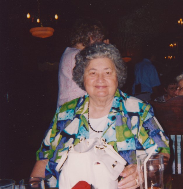 Obituary of Naomi V. Wells