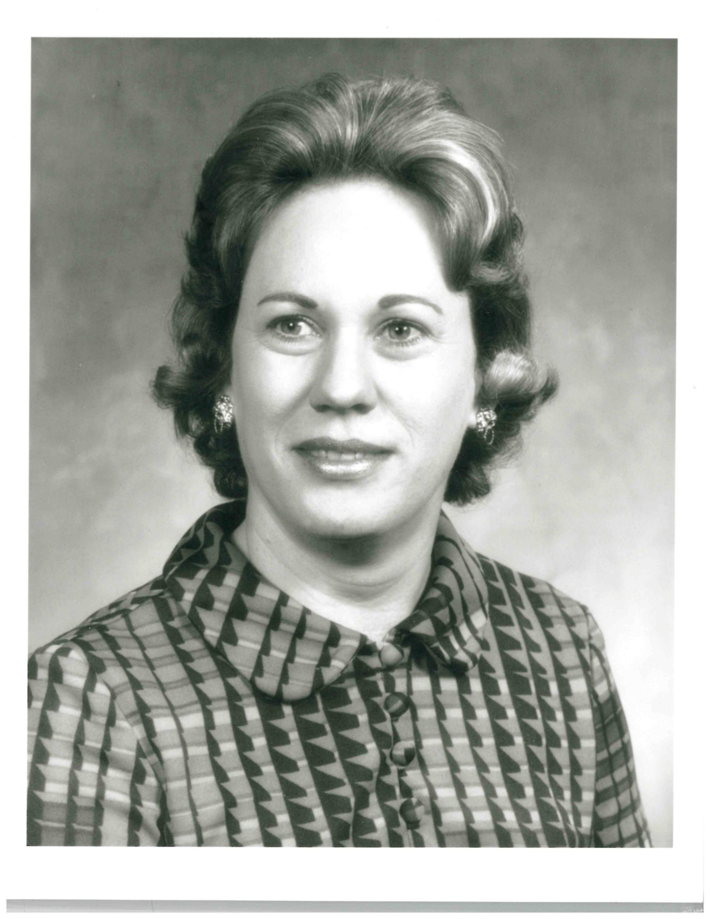 Avis de décès de Neda Ann Hollingsworth Lyons