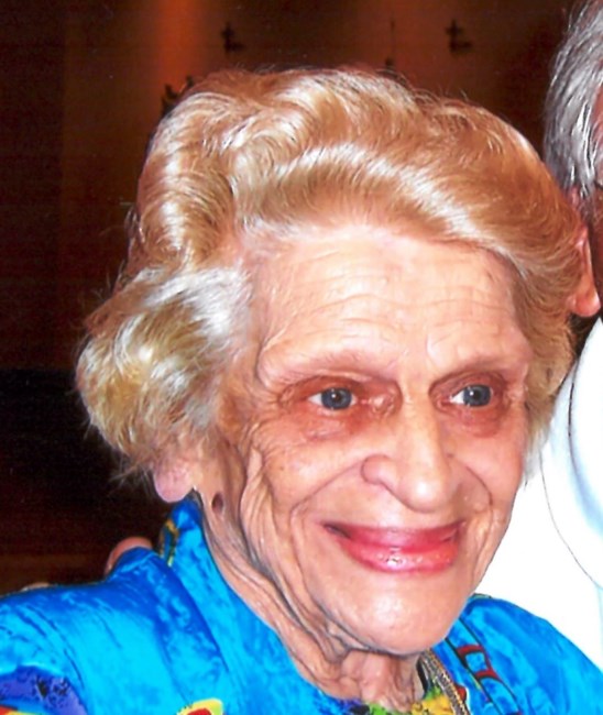 Obituary of Iris Yvonne Neyland