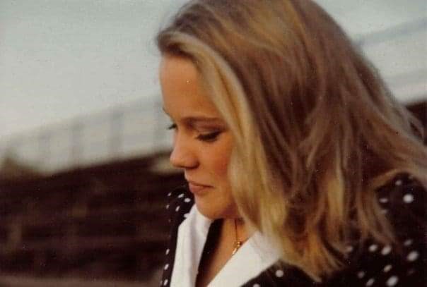 Obituario de Carrie Robyn Campbell