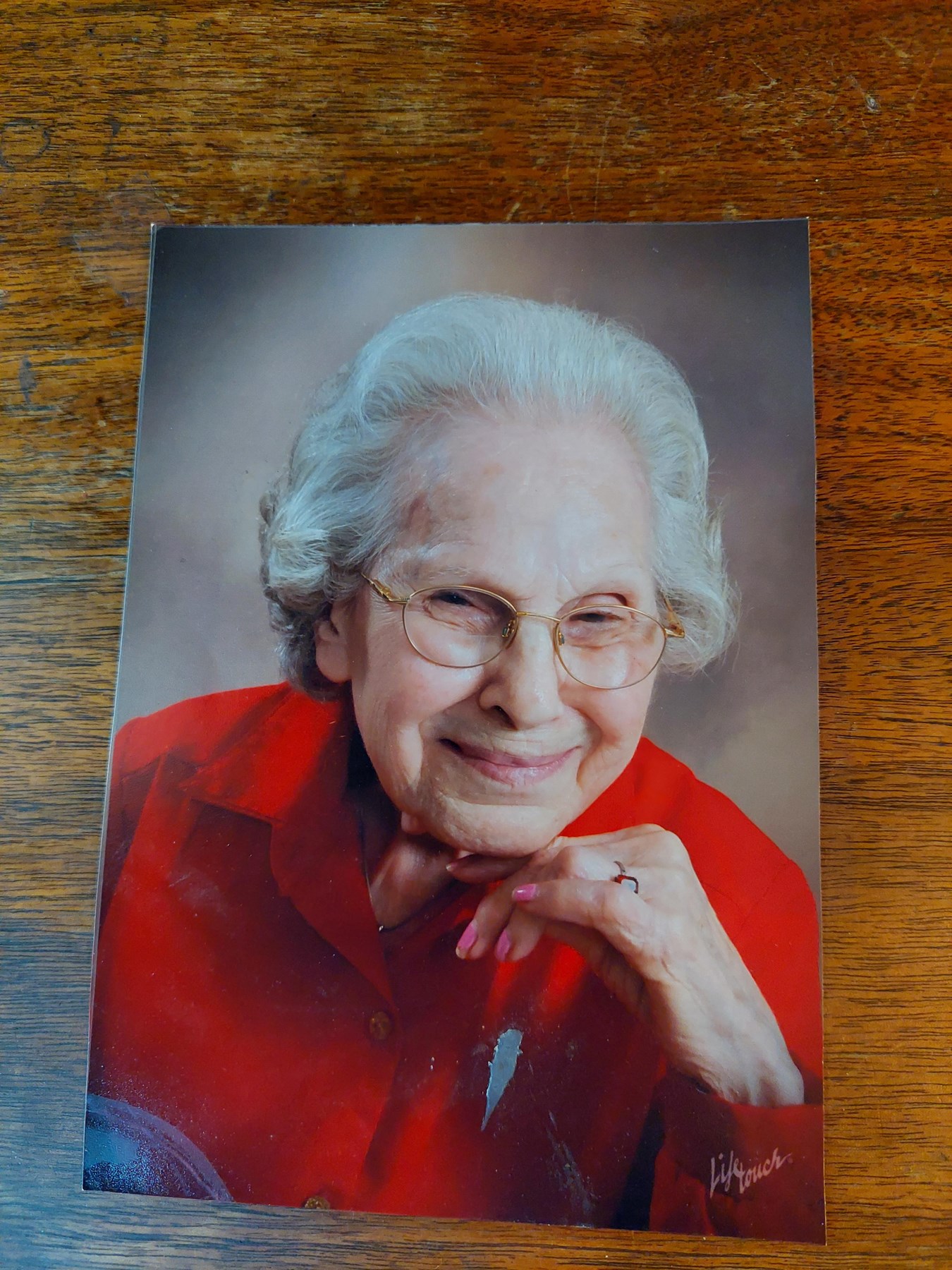 Avis de décès de Emma Lena Levy