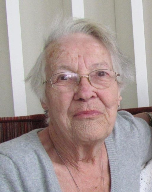 Obituary of Helen Bailey McCarthy