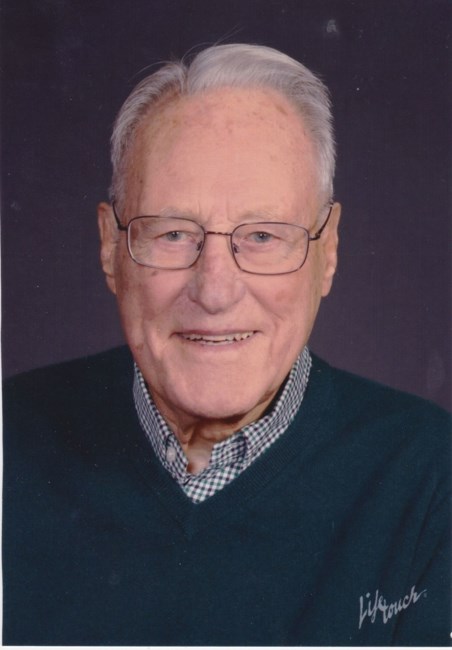 Obituary of Beverly "Bob" Hoffmaster