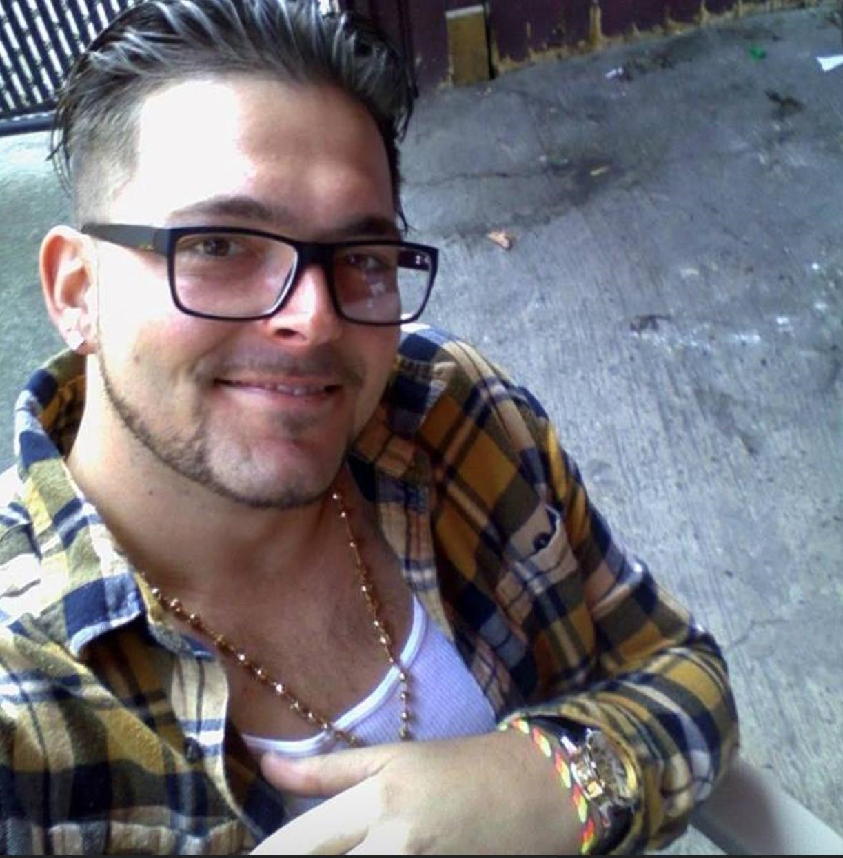 Obituario de Justin Raymond White