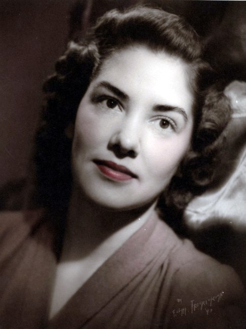 Obituary of Maxine Louise Overton