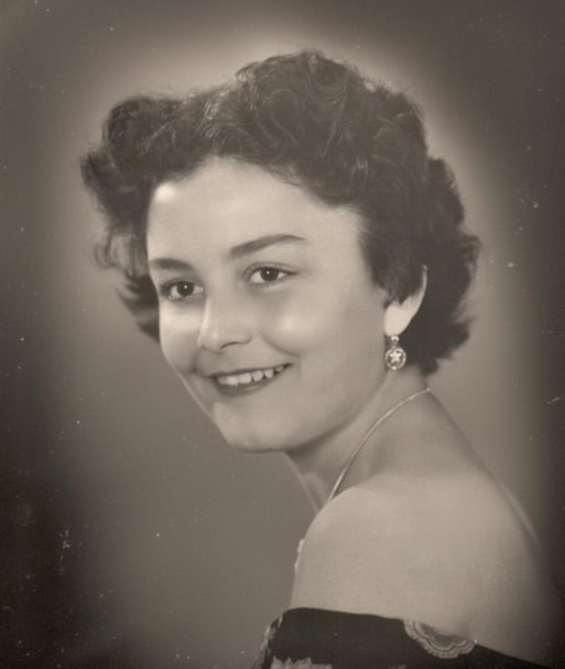 Portrait of Beulah M. Contreras