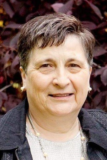 Obituary of Edith Kindrachuk