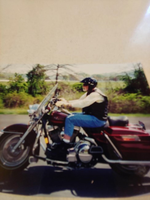 Obituary of John Delinsky