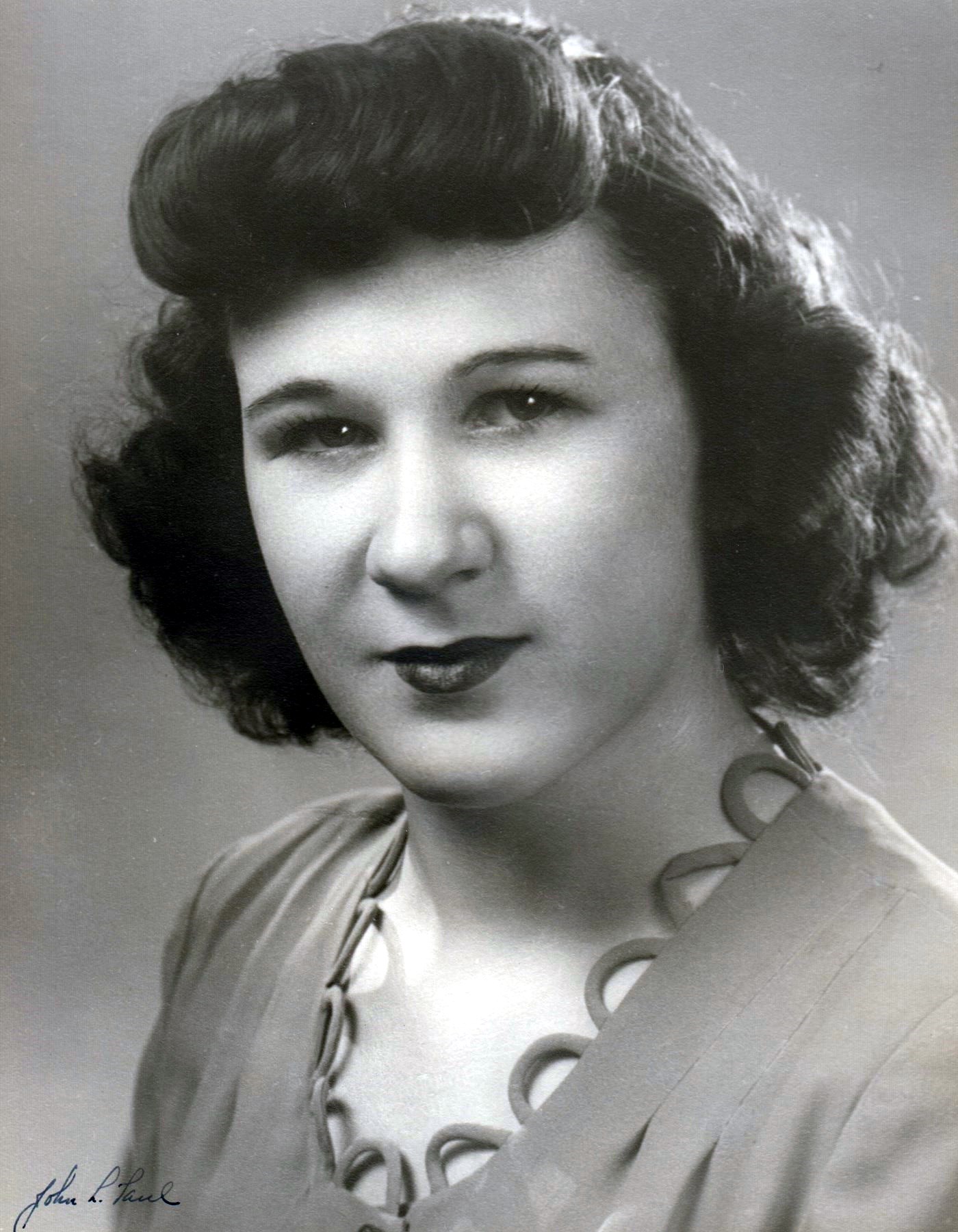 Frances Riley Obituary - Gurnee, IL