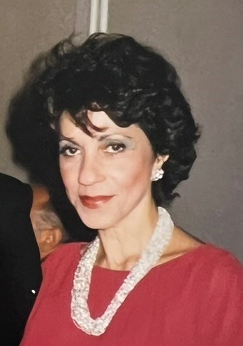 Obituary of Katherine "Kitty" Apostoleres