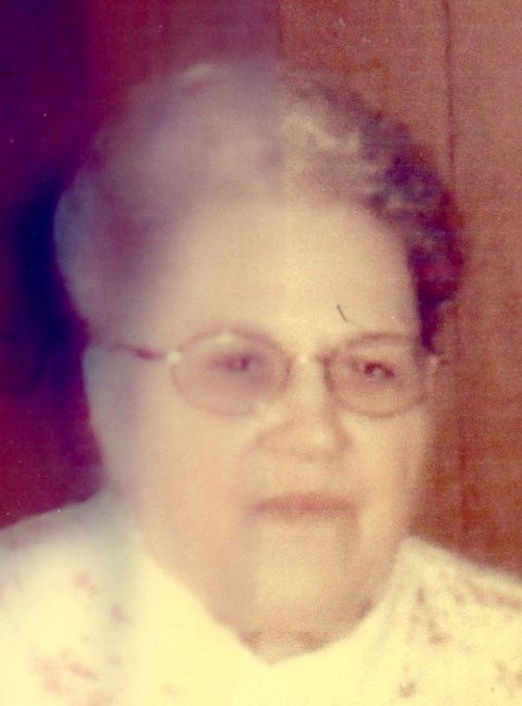 Obituary of Joan Josephine Simmons