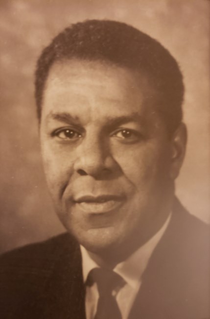Obituario de Walter C. Reynolds, M.D.