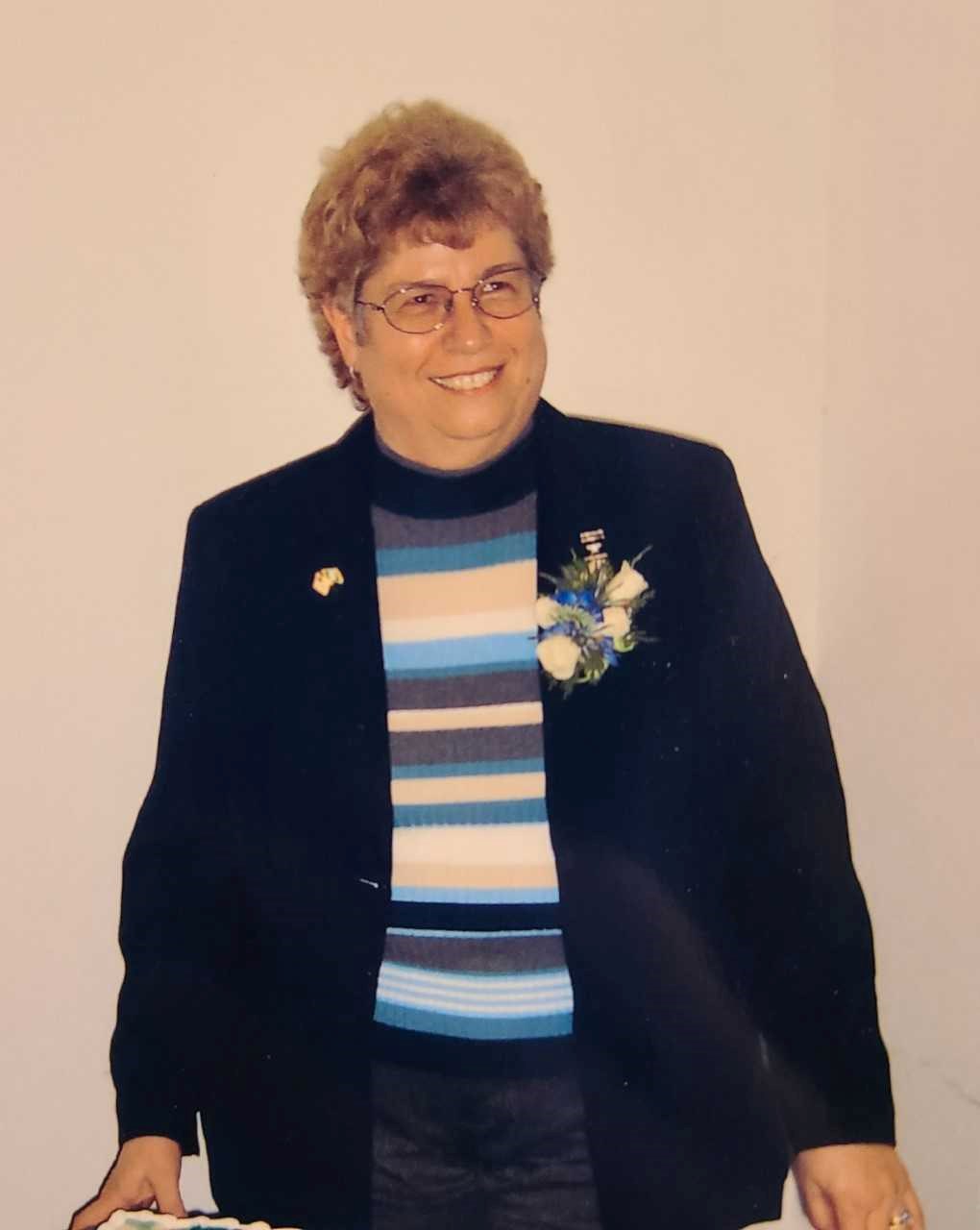 Obituary of Shirley F. Wood