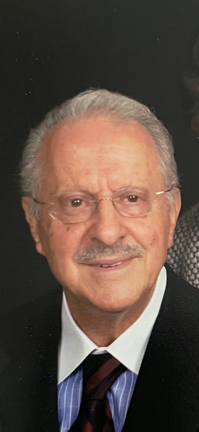 Obituary of Leonidas "Leo" Mentzelopoulos