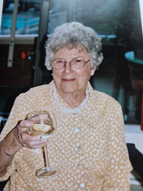 Obituary of Ann Nicol McLaughlin