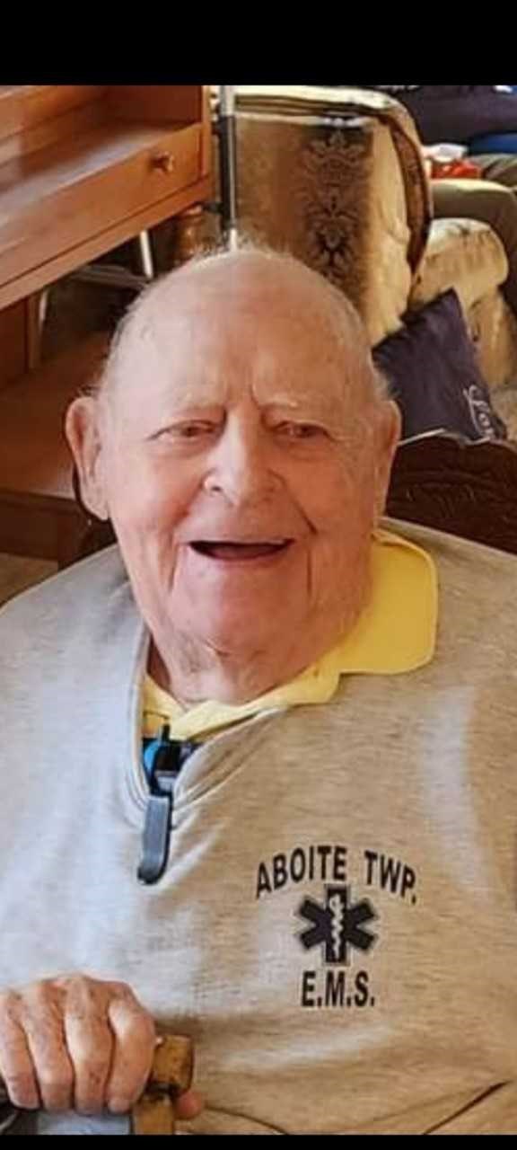 Obituary of Robert Urquhart Petts