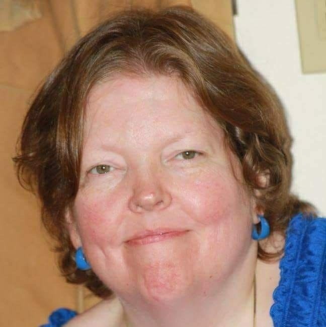 Obituary of Alicia Moore