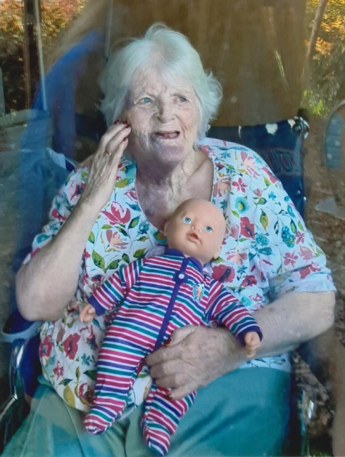 Obituary of Lois Christine Clark