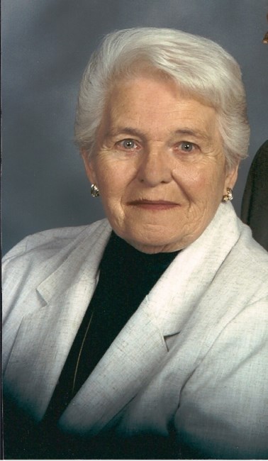 Obituary of Joan Margaraet Bischoff Svarczkopf