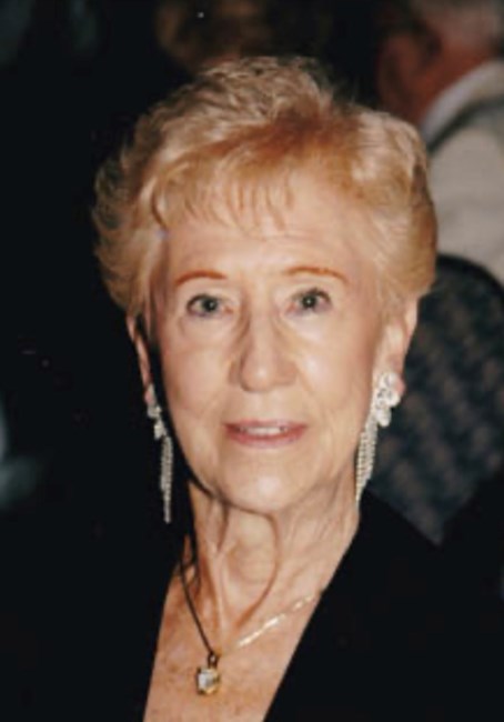 Obituary of Catherine Doris Pitt