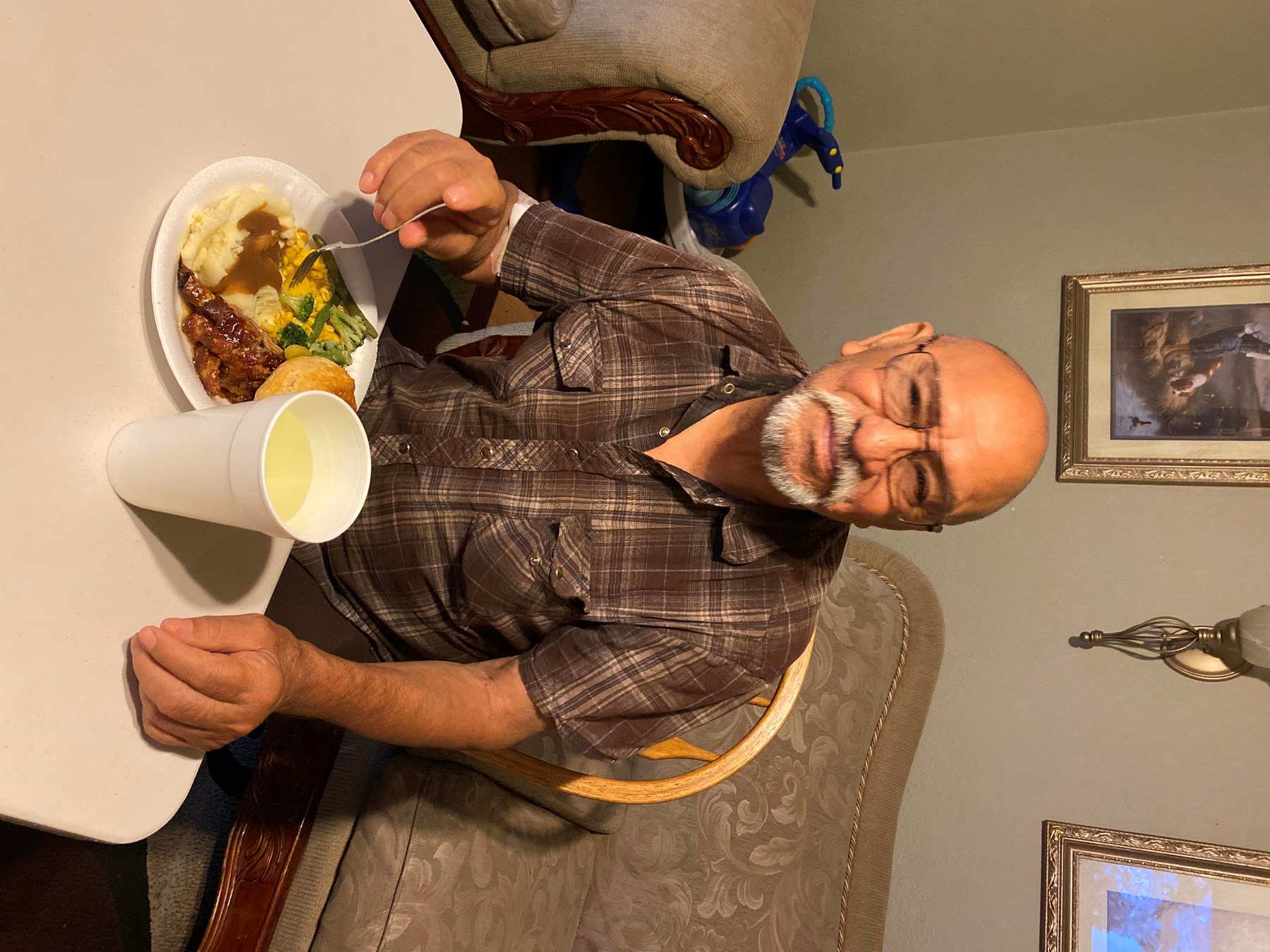 Avis de décès de Raul Estrada Flores