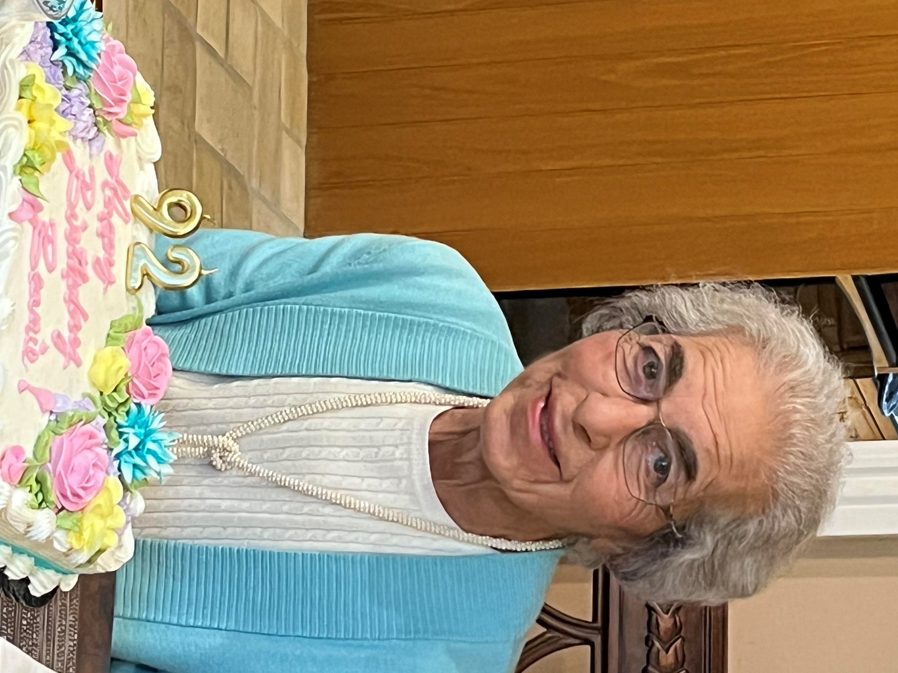 Obituary of Pauline S. Unes