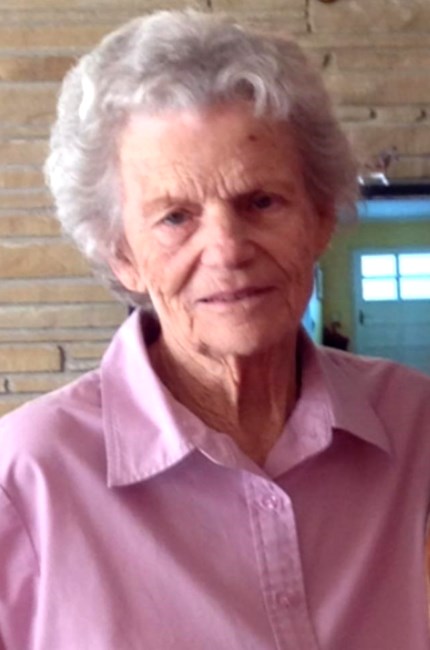 Obituary of Treva Maxine Tyer