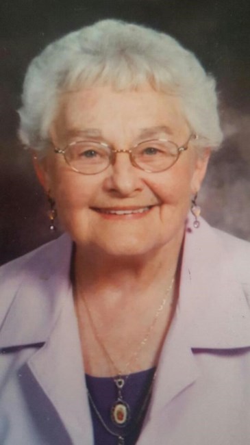 Obituary of Vivian Bernadette Robinson