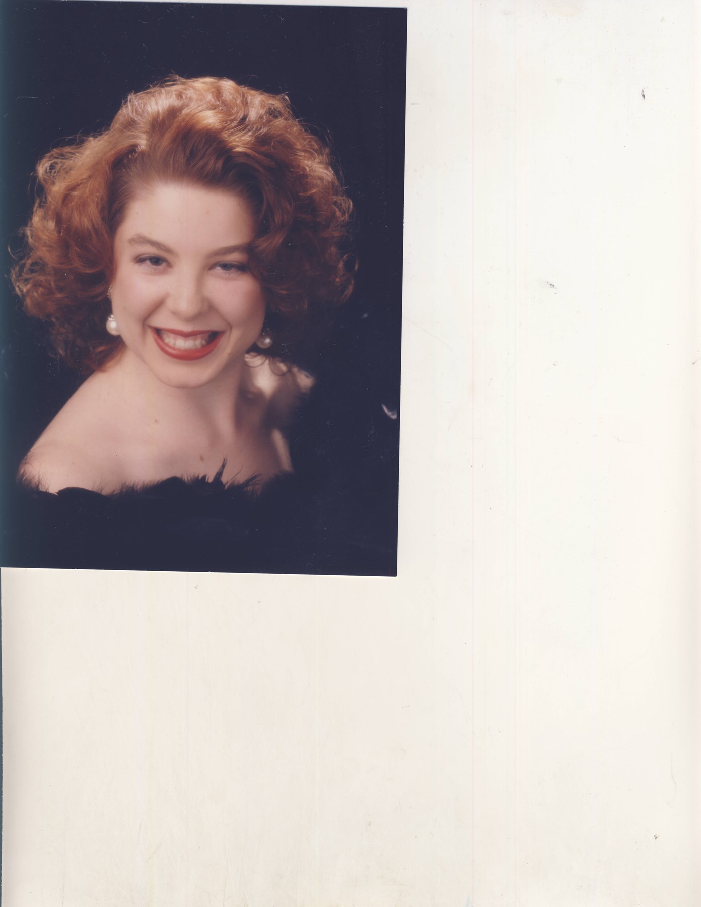 Obituary of Nicole Aaron