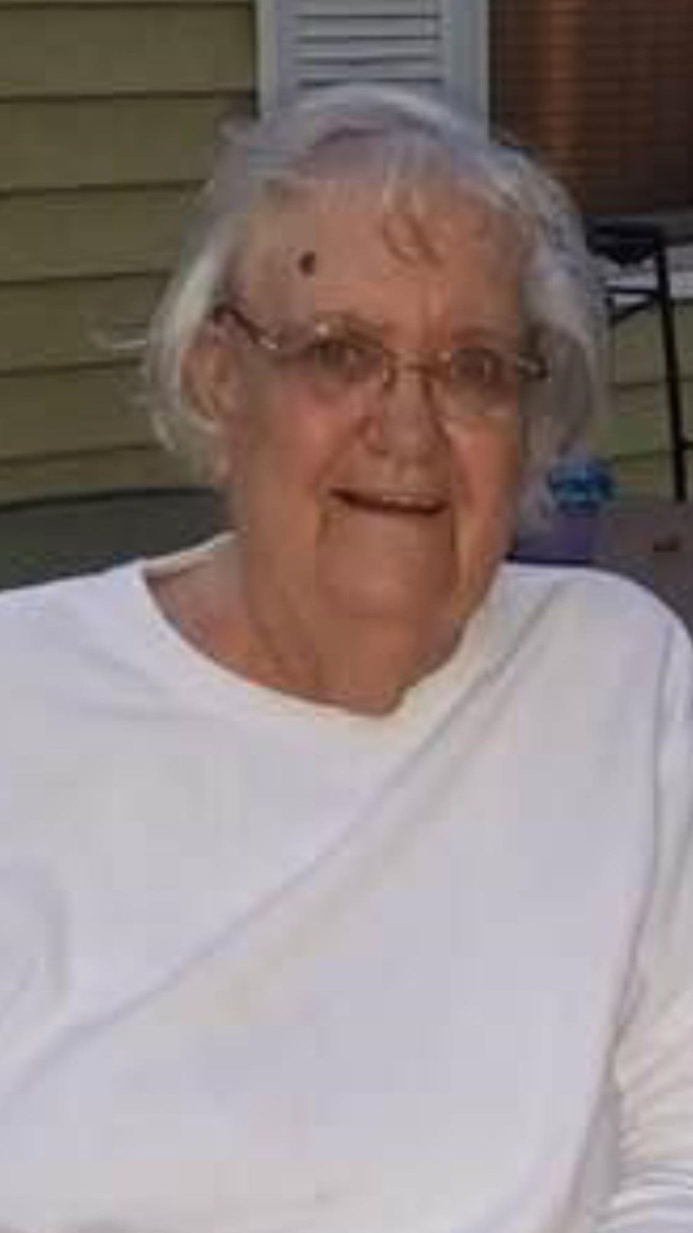 Obituary of Blanche Elaine Lucey