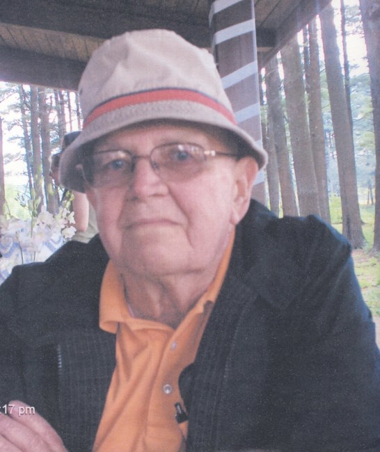 Avis de décès de John H. Welch