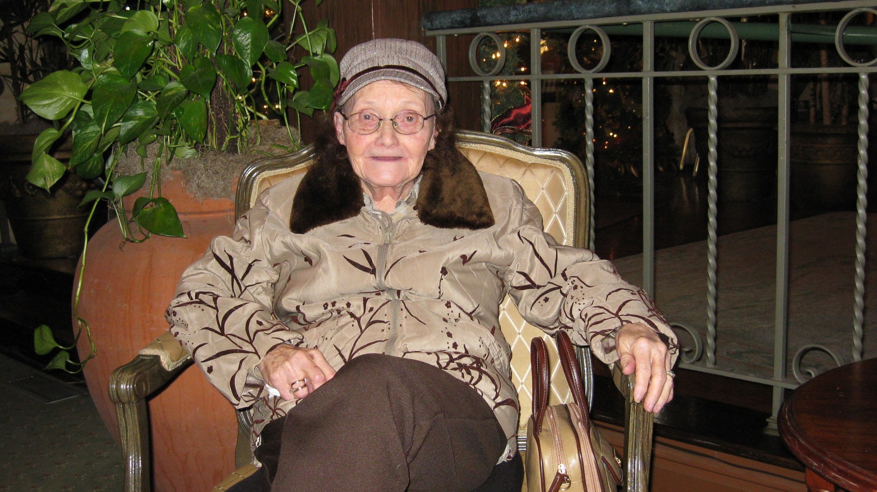 Obituary of Mary McCoy Arthur