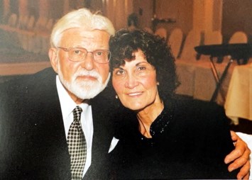 Obituary of Shlomo & Elana Shuster