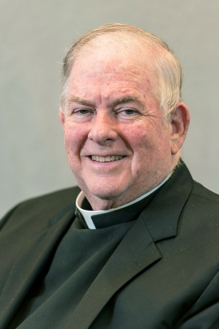 Obituario de Fr.  Luke Byrne, SJ