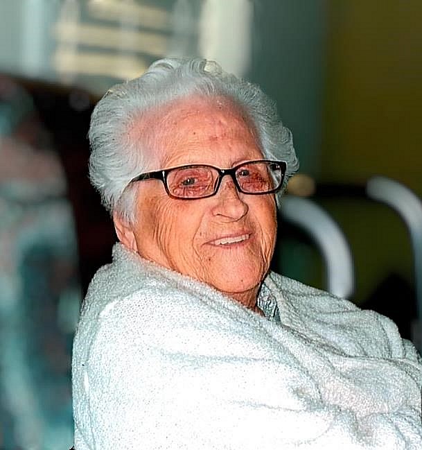 Obituary of Connie J. Castelli