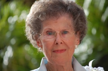 Obituary of Mary Hollaway