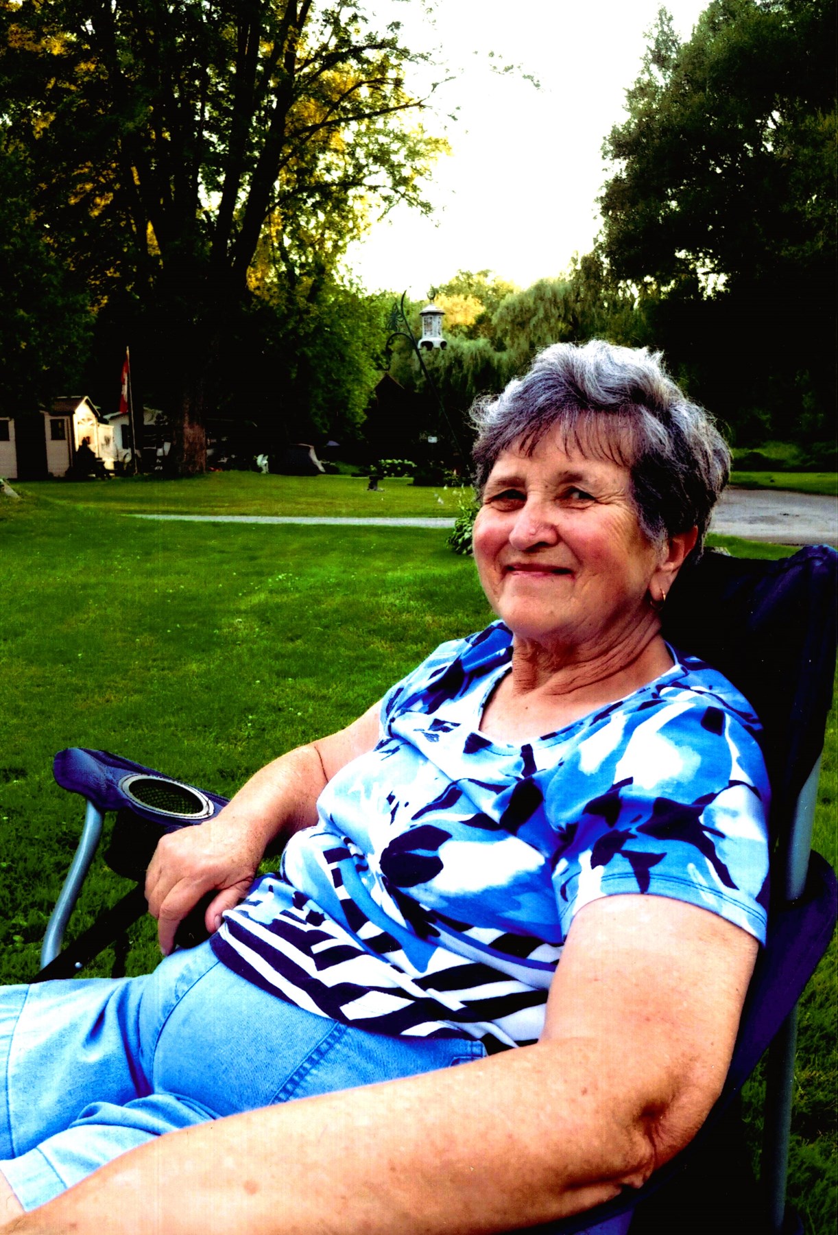 Obituary of Pauline Berthe Weeks